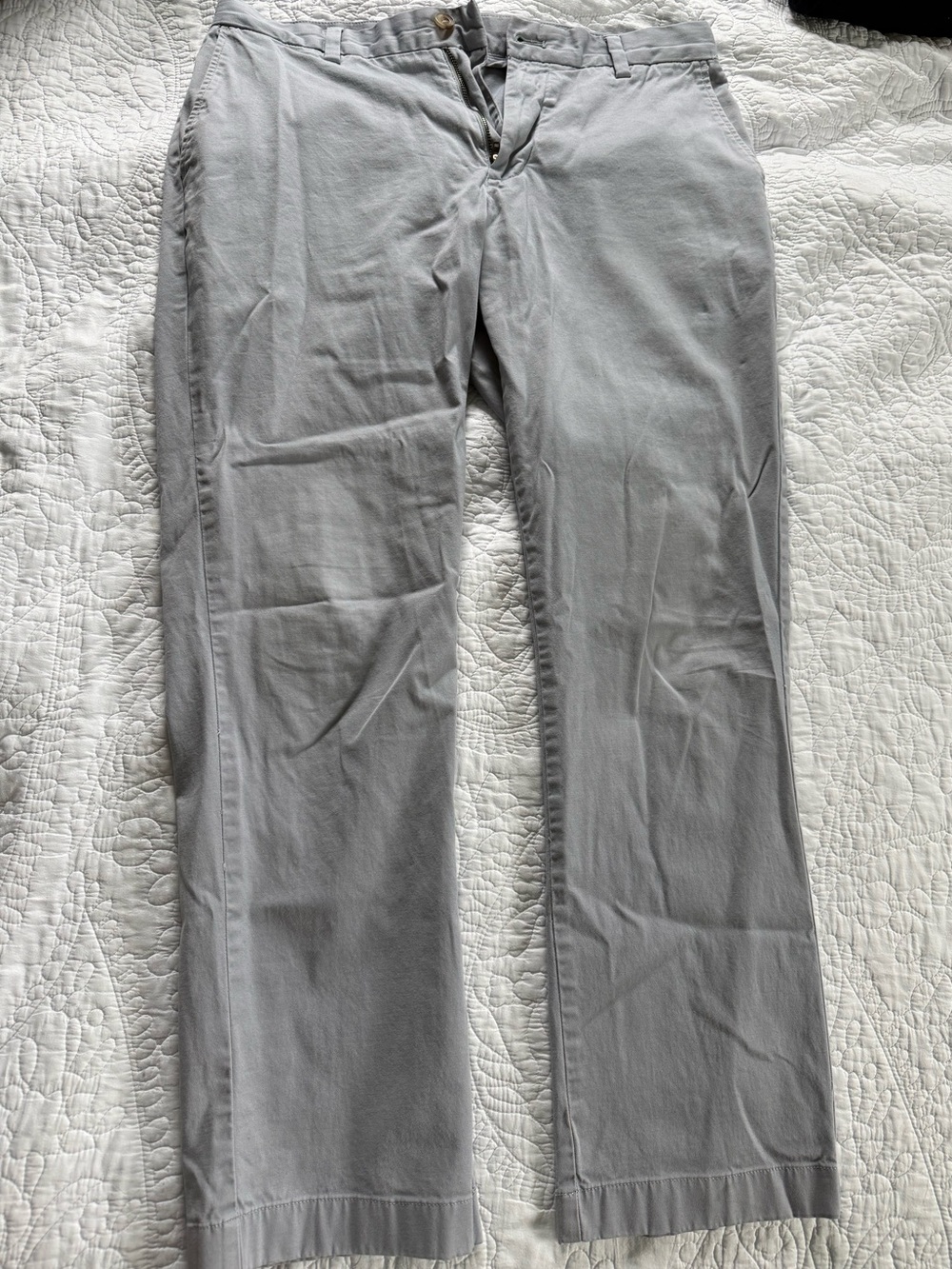 Vineyard Vines Light Gray Men's Chino Pants